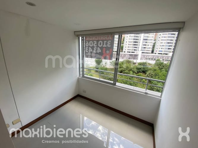 Apartamento de 3 alcobas en arriendo en Vía Las Palmas, Medellín, 65 m² · foto 4 de 11