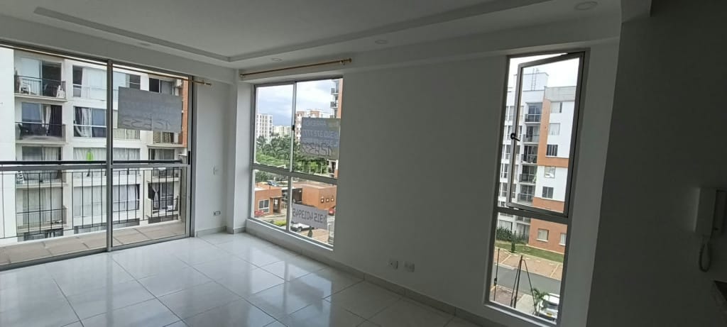 Apartamento de 2 alcobas en arriendo en Ciudad Melendez, Cali, 70 m² · foto 5 de 24