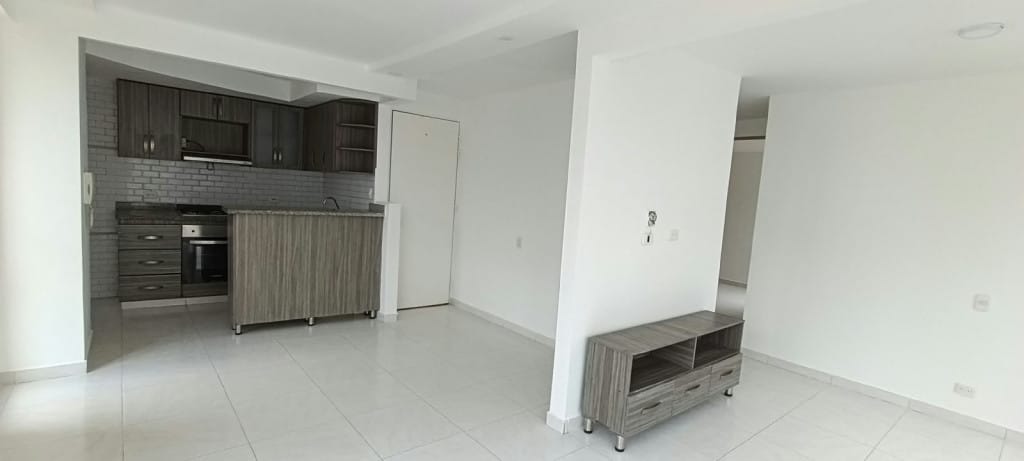 Apartamento de 2 alcobas en arriendo en Ciudad Melendez, Cali, 70 m² · foto 7 de 24