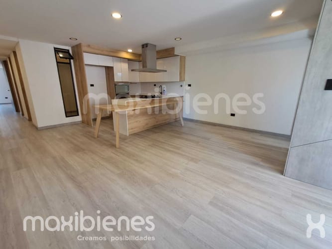 Apartamento de 3 alcobas en arriendo en Conquistadores, Medellín, 90 m² · foto 2 de 16