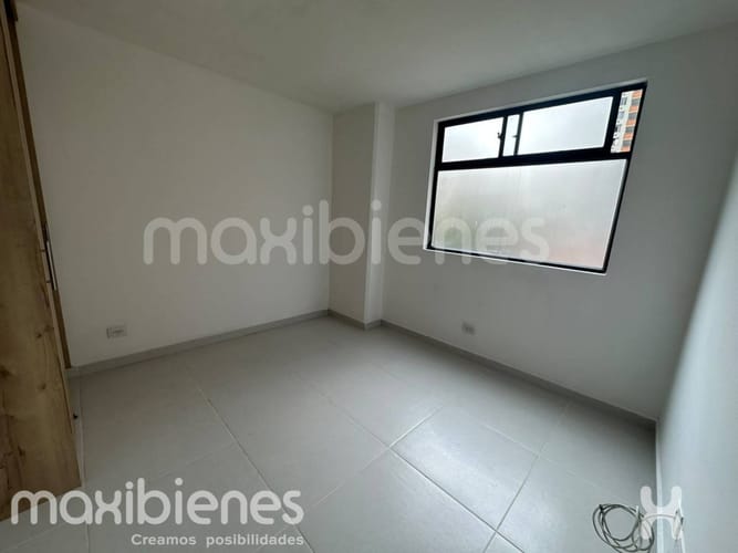 Apartamento de 2 alcobas en arriendo en Loma Del Indio, Medellín, 50 m² · foto 6 de 12
