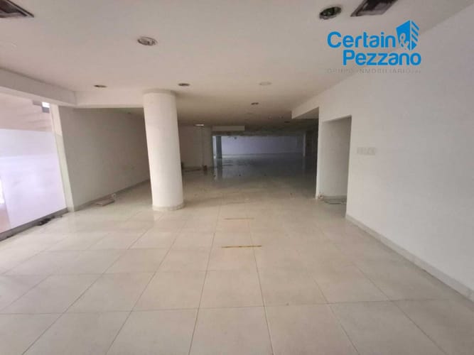 Local en arriendo en Betania, Barranquilla, 883 m² · foto 11 de 24