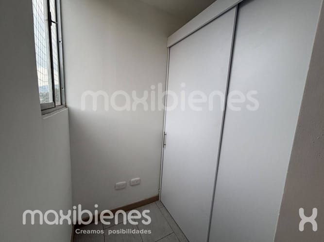 Apartamento de 2 alcobas en arriendo en Cabecera San Antonio De Prado, Medellín, 68 m² · foto 5 de 9