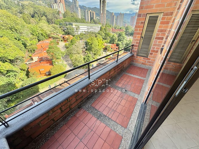 Apartamento de 1 alcoba en arriendo en Los Balsos, Medellín, 58 m² · foto 13 de 14