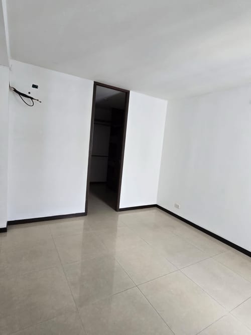 Apartamento de 3 alcobas en venta en El Limonar, Cali, 87 m² · foto 6 de 20