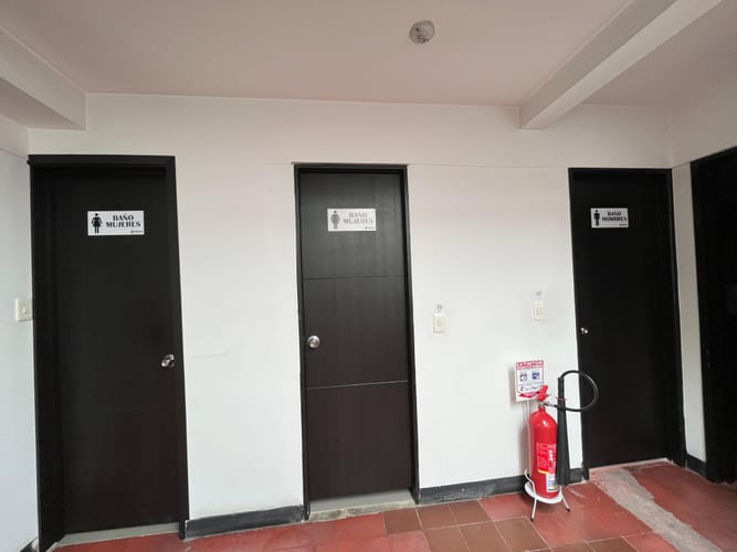Casa de 12 alcobas en venta en La Soledad, Bogotá, 400 m² · foto 5 de 18