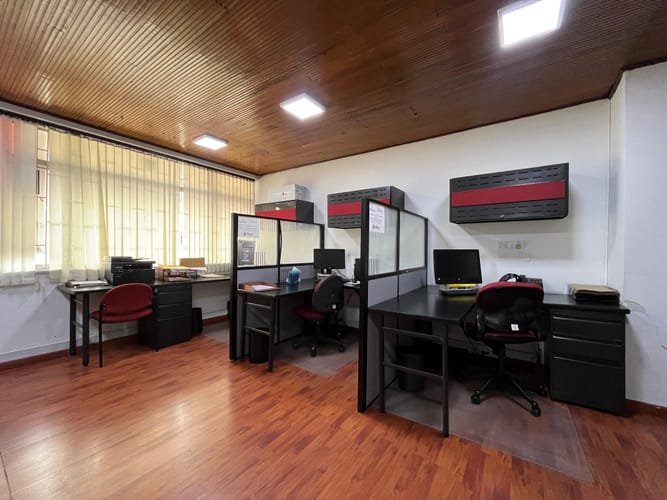 Casa de 12 alcobas en venta en La Soledad, Bogotá, 400 m² · foto 16 de 18