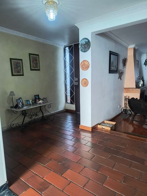 Casa en venta en Cedritos, Bogotá · foto 3 de 9