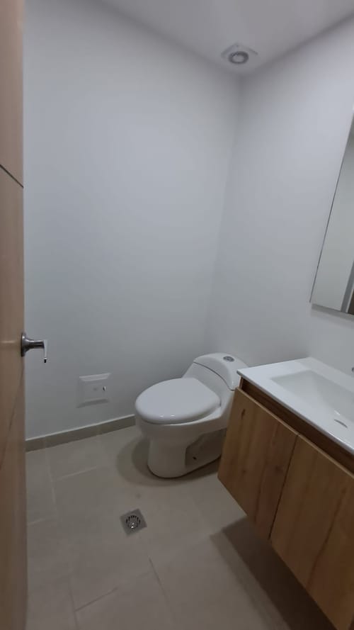 Apartaestudio en venta en Nuevo Country, Bogotá, 58 m² · foto 4 de 9