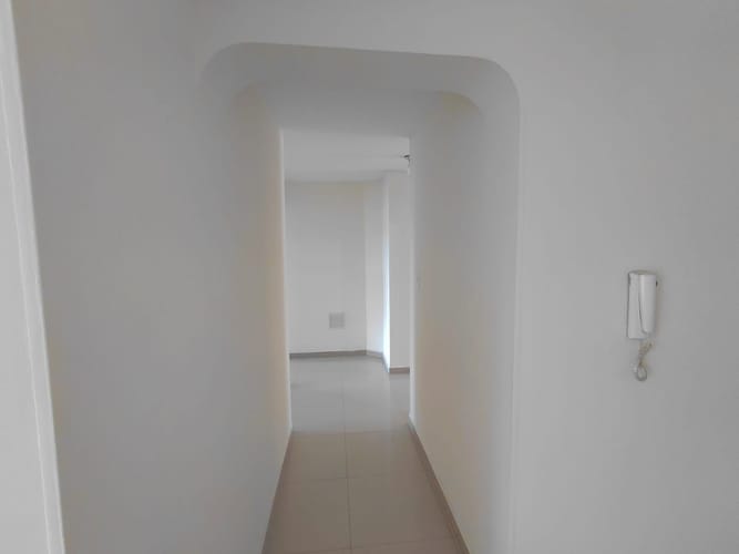 Apartamento de 3 alcobas en venta en Alhambra, Bogotá, 111 m² · foto 5 de 24