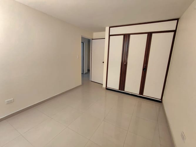 Apartamento de 3 alcobas en venta en Alhambra, Bogotá, 111 m² · foto 7 de 24