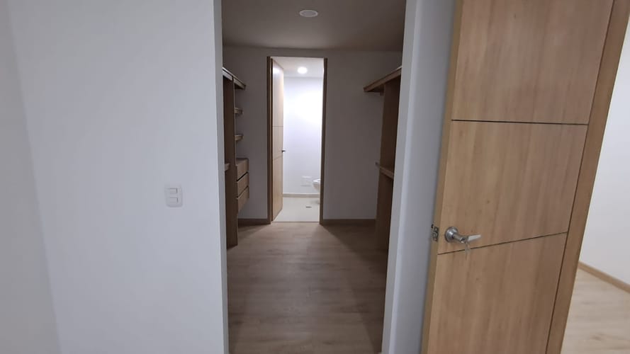 Apartaestudio en venta en Nuevo Country, Bogotá, 58 m² · foto 9 de 9