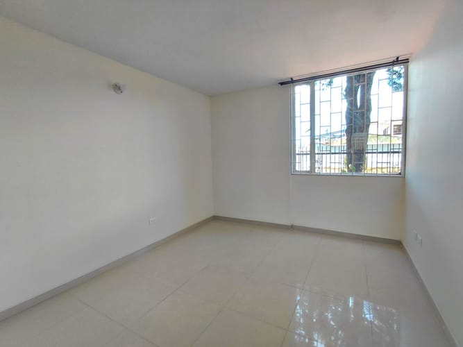Apartamento de 3 alcobas en venta en Alhambra, Bogotá, 111 m² · foto 9 de 24
