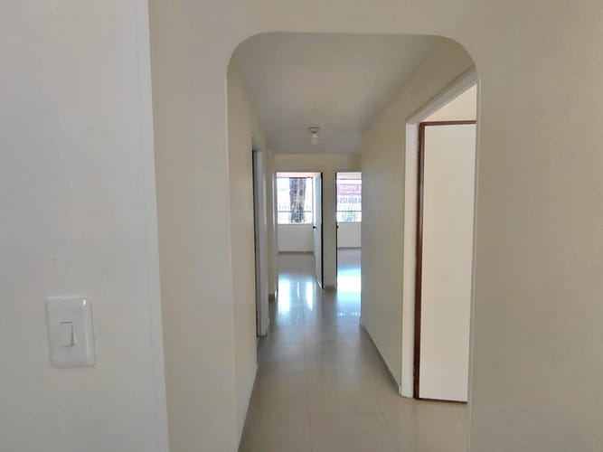 Apartamento de 3 alcobas en venta en Alhambra, Bogotá, 111 m² · foto 14 de 24