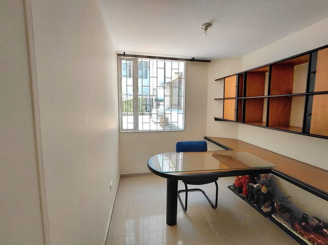 Apartamento de 3 alcobas en venta en Alhambra, Bogotá, 111 m² · foto 15 de 24