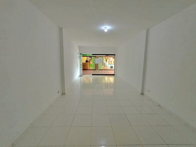 Local en arriendo en Altos Del Prado, Barranquilla, 35 m² · foto 3 de 7