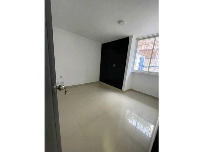 Apartamento de 3 alcobas en venta en Rodadero Reservado, Santa Marta, 96 m² · foto 3 de 15