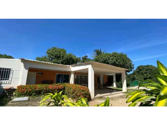 Lote en venta en Corregimiento De Bonda, Santa Marta, 120 m² · foto 2 de 24