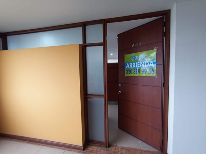 Oficina en arriendo en Chipichape, Cali, 40 m² · foto 3 de 16
