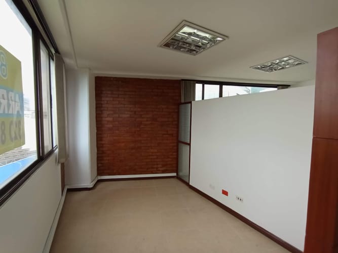 Oficina en arriendo en Chipichape, Cali, 40 m² · foto 7 de 16
