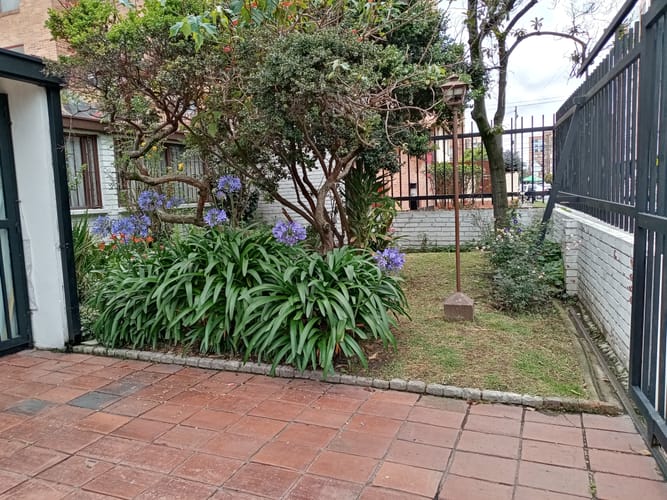 Casa de 4 alcobas en venta en Cedritos, Bogotá, 280 m² · foto 6 de 6