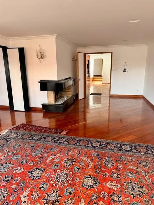 Apartamento de 3 alcobas en venta en Santa Barbara, Bogotá, 178 m² · foto 4 de 17