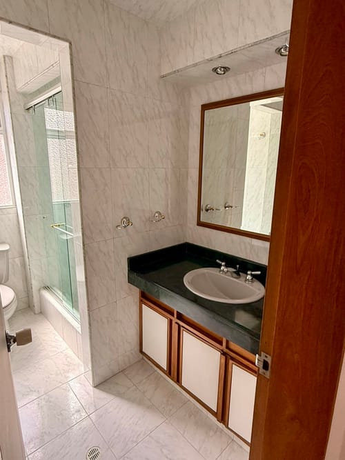 Apartamento de 3 alcobas en venta en Santa Barbara, Bogotá, 178 m² · foto 16 de 17