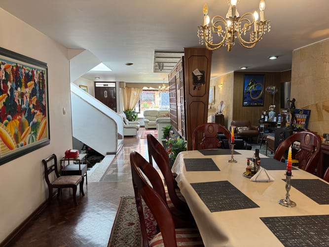 Casa en arriendo en Chicó Navarra, Bogotá · foto 6 de 24