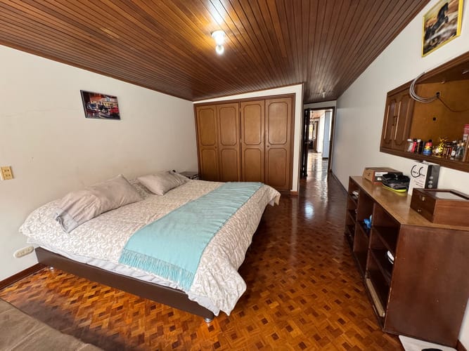 Casa en arriendo en Chicó Navarra, Bogotá · foto 12 de 24