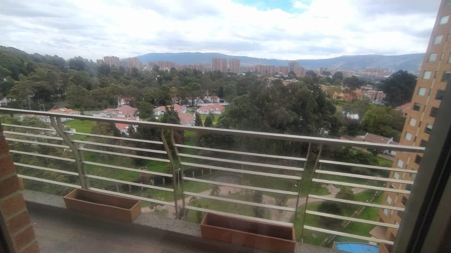 Apartamento de 4 alcobas en venta en Colina Campestre, Bogotá, 200 m² · foto 8 de 24