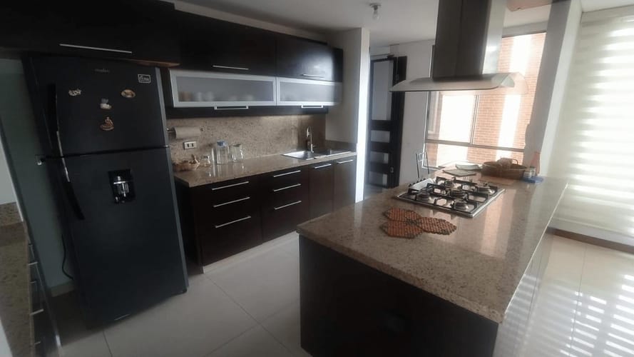 Apartamento de 4 alcobas en venta en Colina Campestre, Bogotá, 200 m² · foto 11 de 24