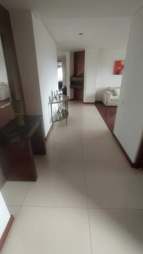 Apartamento de 4 alcobas en venta en Colina Campestre, Bogotá, 200 m² · foto 13 de 24