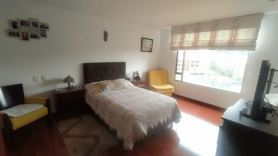 Apartamento de 4 alcobas en venta en Colina Campestre, Bogotá, 200 m² · foto 15 de 24