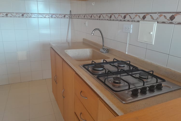 Casa de 4 alcobas en venta en La Uribe, Bogotá, 359 m² · foto 4 de 5