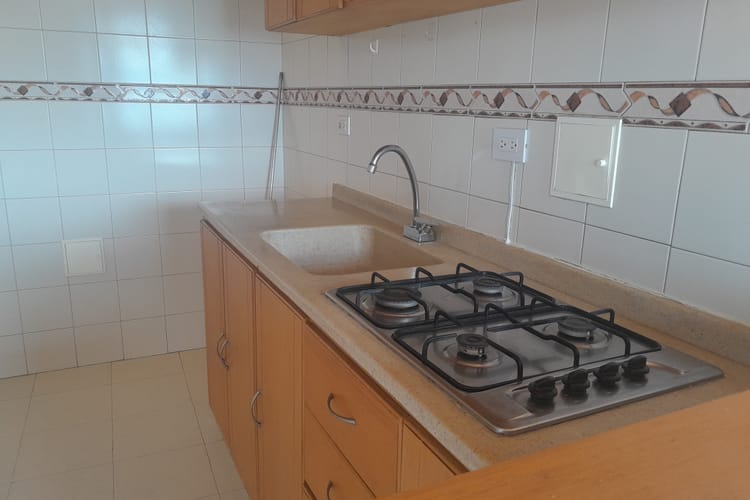 Casa de 4 alcobas en venta en La Uribe, Bogotá, 359 m² · foto 5 de 5