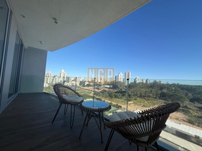 Apartamento de 1 dormitorio en Torre Trump , Punta del este , Playa brava · Foto 2