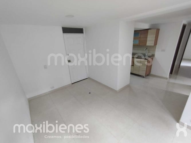 Apartamento de 3 alcobas en arriendo en Pajarito, Medellín, 53 m² · foto 5 de 12