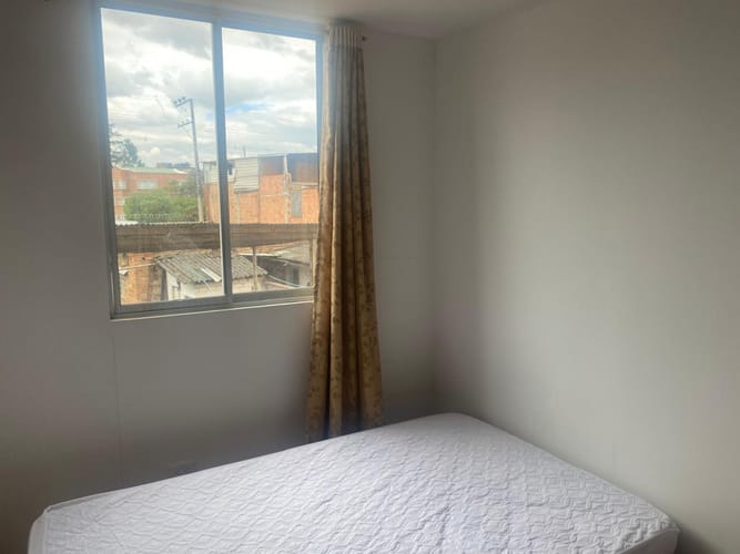 Apartamento de 3 alcobas en venta en Conjunto Residencial Avium, Madrid, 45 m² · foto 12 de 20