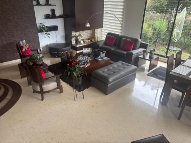 Casa de 4 alcobas en venta en Sotileza, Bogotá, 380 m² · foto 13 de 24