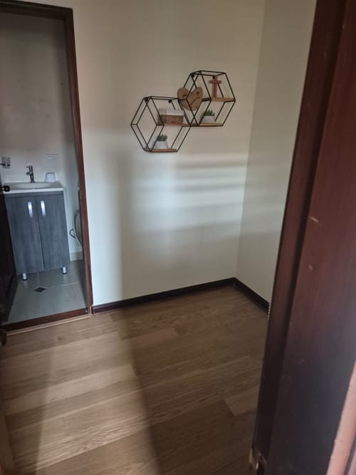 Casa de 3 alcobas en arriendo en Los Balsos, Medellín, 217 m² · foto 6 de 24