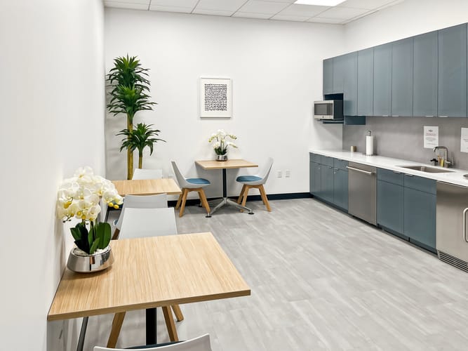Oficina en arriendo en Lalinde, Medellín, 75 m² · foto 7 de 10