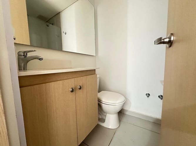 Apartamento de 3 alcobas en arriendo en San Jose, Sabaneta, 80 m² · foto 13 de 13