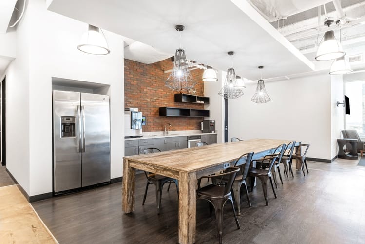 Oficina en arriendo en La Candelaria, Medellín, 75 m² · foto 6 de 9