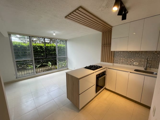 Apartamento de 2 alcobas en venta en Zona Industrial, Yumbo, 50 m² · foto 3 de 20