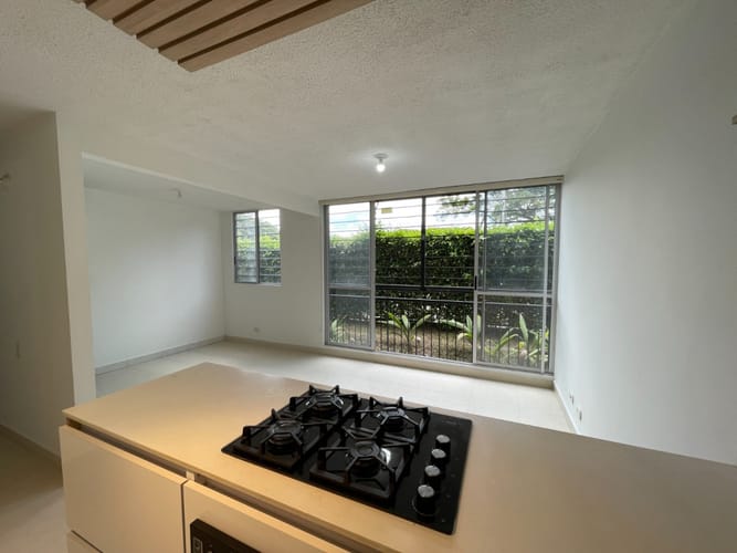 Apartamento de 2 alcobas en venta en Zona Industrial, Yumbo, 50 m² · foto 4 de 20