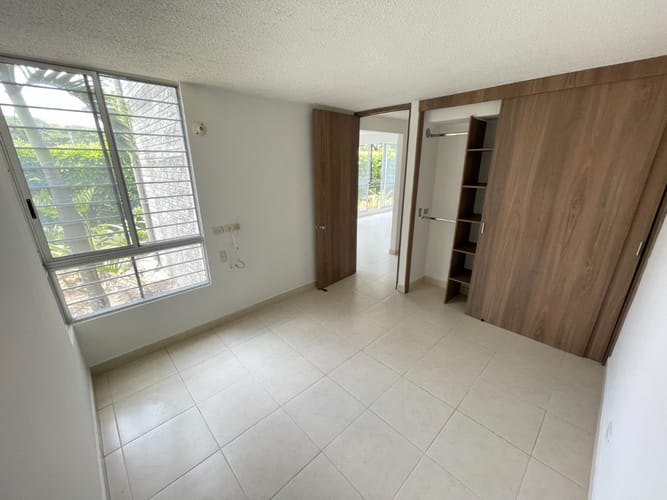 Apartamento de 2 alcobas en venta en Zona Industrial, Yumbo, 50 m² · foto 12 de 20