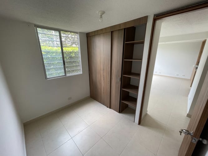 Apartamento de 2 alcobas en venta en Zona Industrial, Yumbo, 50 m² · foto 14 de 20