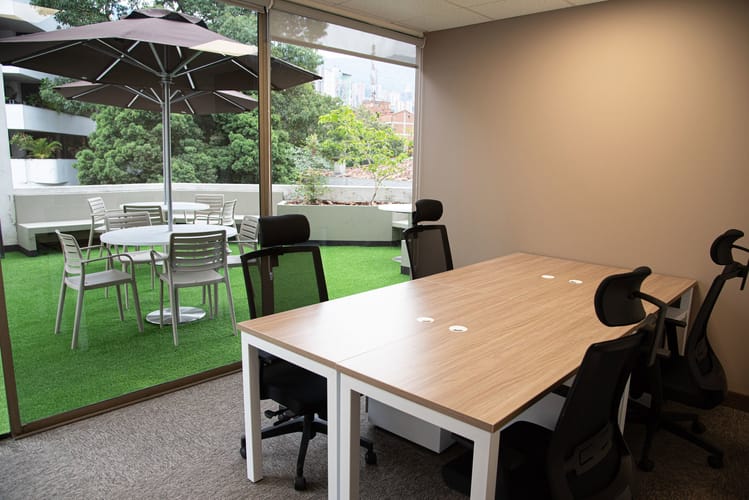 Oficina en arriendo en Lalinde, Medellín, 163 m² · foto 6 de 10