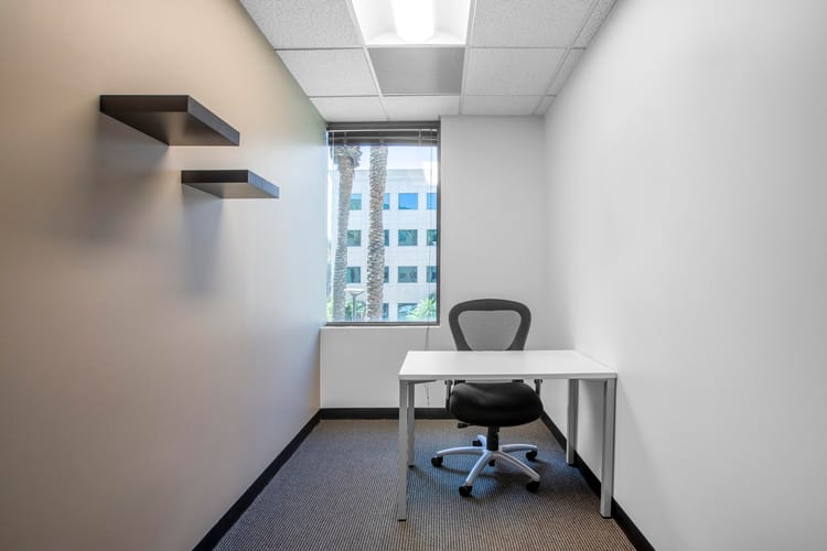 Oficina en arriendo en Centro, Itagüí, 50 m² · foto 9 de 9