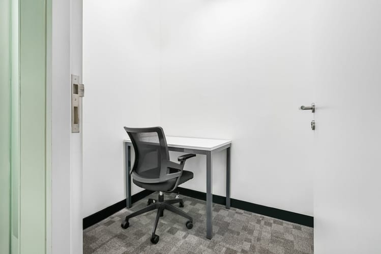 Oficina en arriendo en Centro, Itagüí, 60 m² · foto 2 de 9
